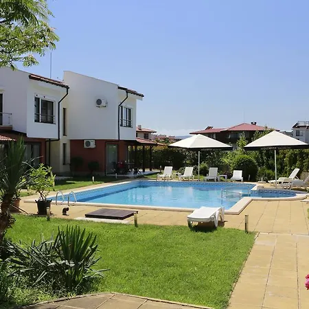 Villa Saint Stefan Villas *