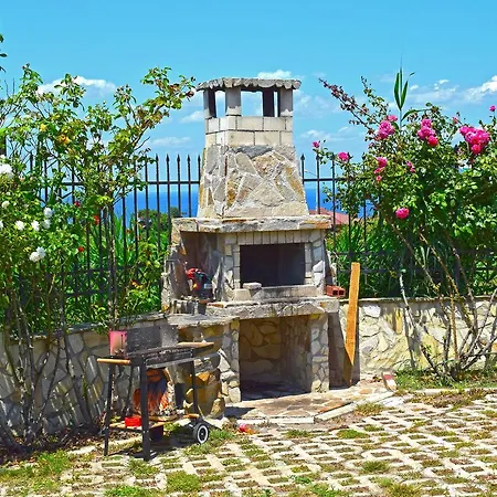 Villa Saint Stefan Villas *